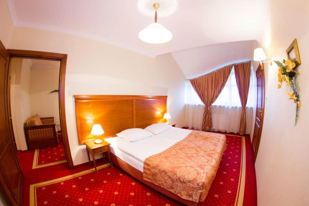 Hotel Stodolka Cminsk Exterior photo