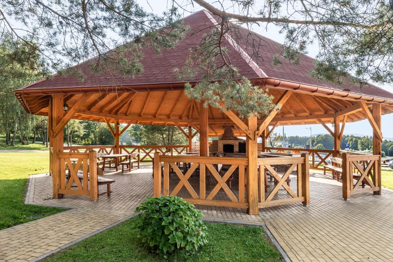 Hotel Stodolka Cminsk Exterior photo